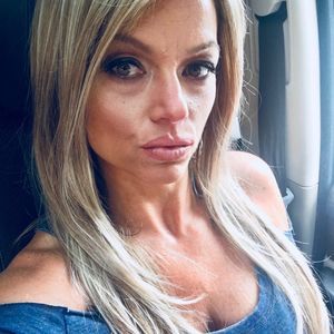 Meet your Posher, Lindy